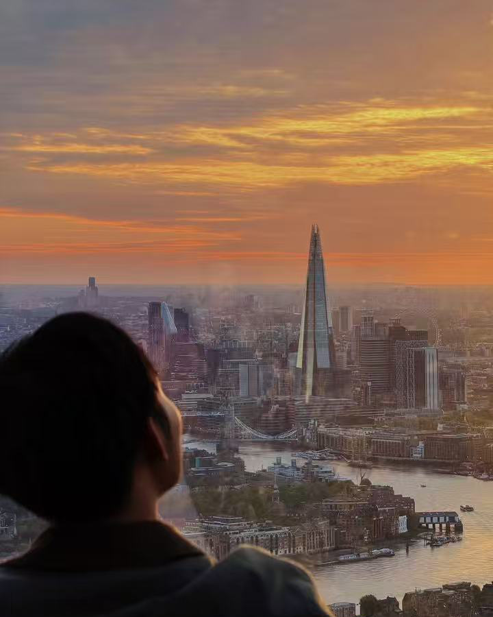 Looking over London and the Thames at sunset
